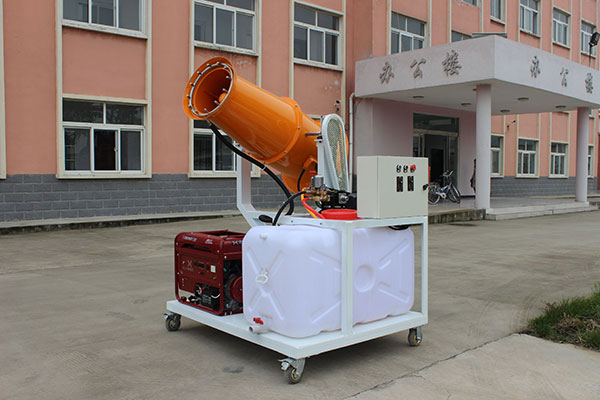 柴油霧炮機.jpg 柴油霧炮機.jpg