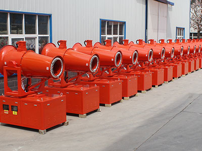 路面上霧炮機(jī)越來(lái)越多，它們到底有什么作用？