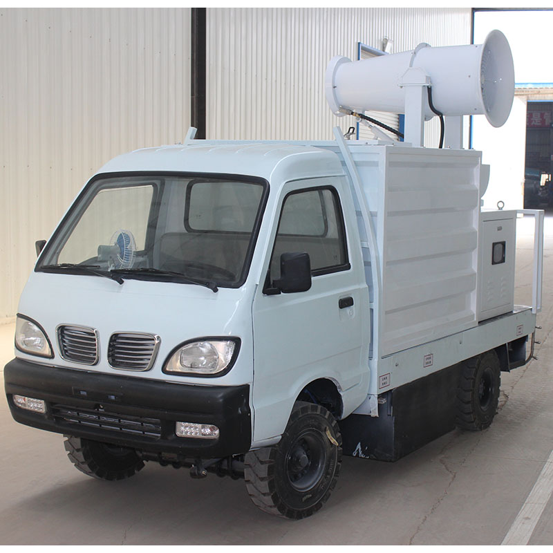 霧炮車.jpg 霧炮車.jpg