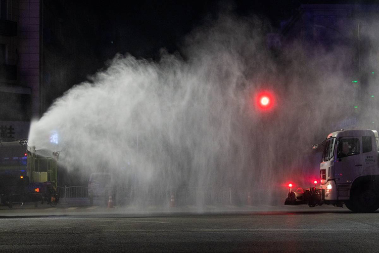 工地全自動霧炮機(jī)如何安裝？有什么優(yōu)勢？