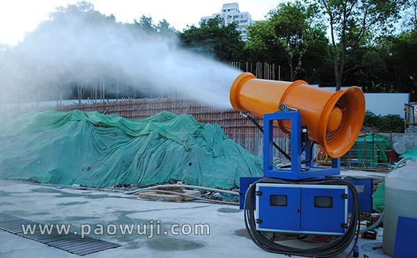 鄭通霧炮機(jī)廠家,霧炮機(jī)廠家直銷 -降塵霧炮機(jī).JPG