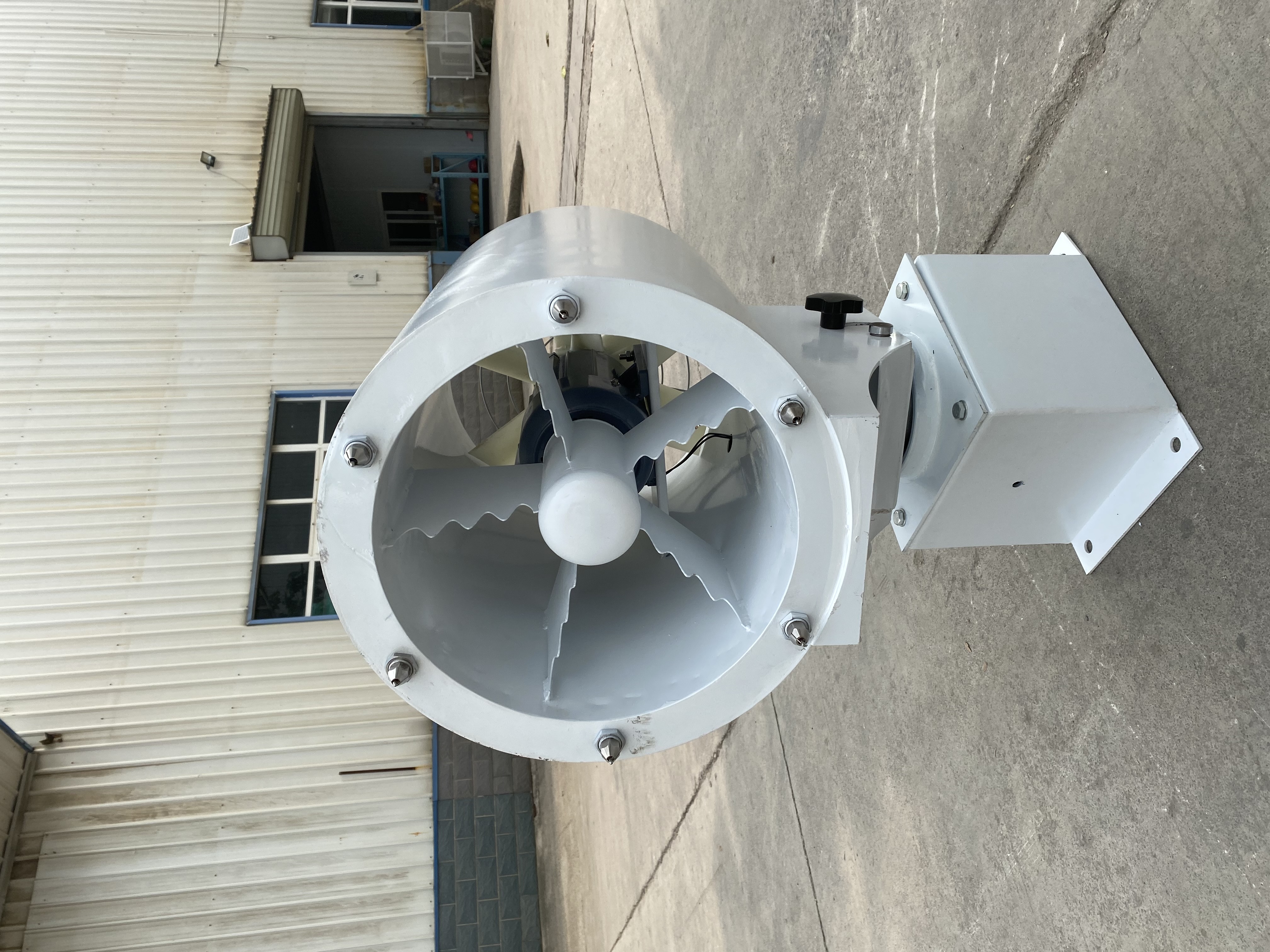 雙流體霧炮產品簡要介紹。